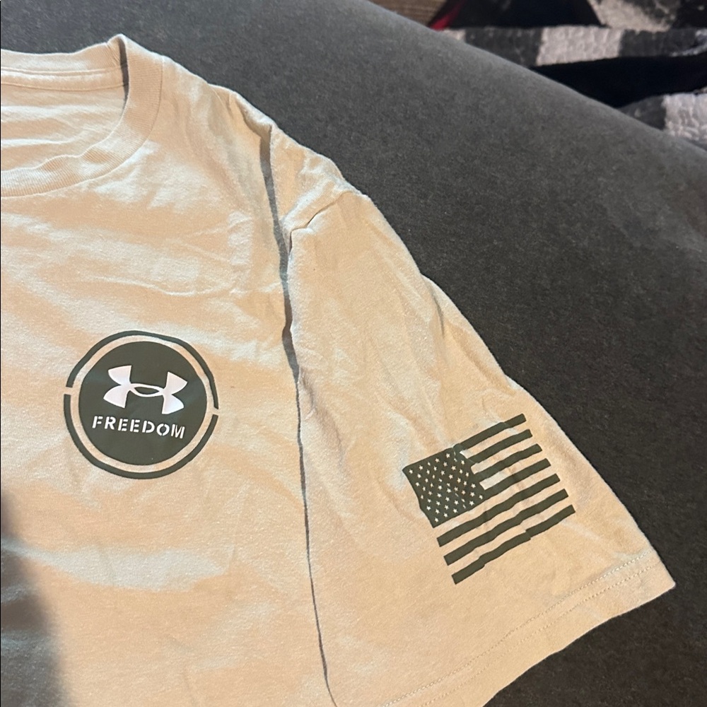 Under Armour Freedom Tan T-Shirt - Picture 2 of 4